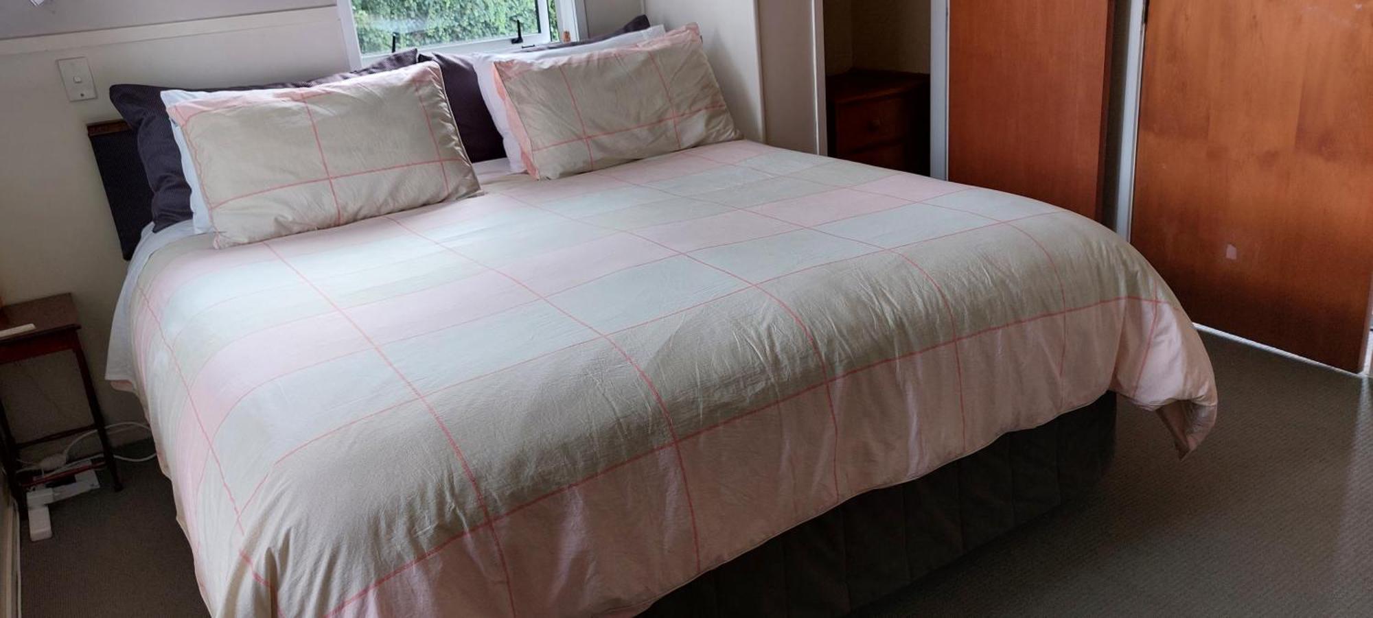 Bed And Breakfast Happy Home Taupo Accommodation Dış mekan fotoğraf