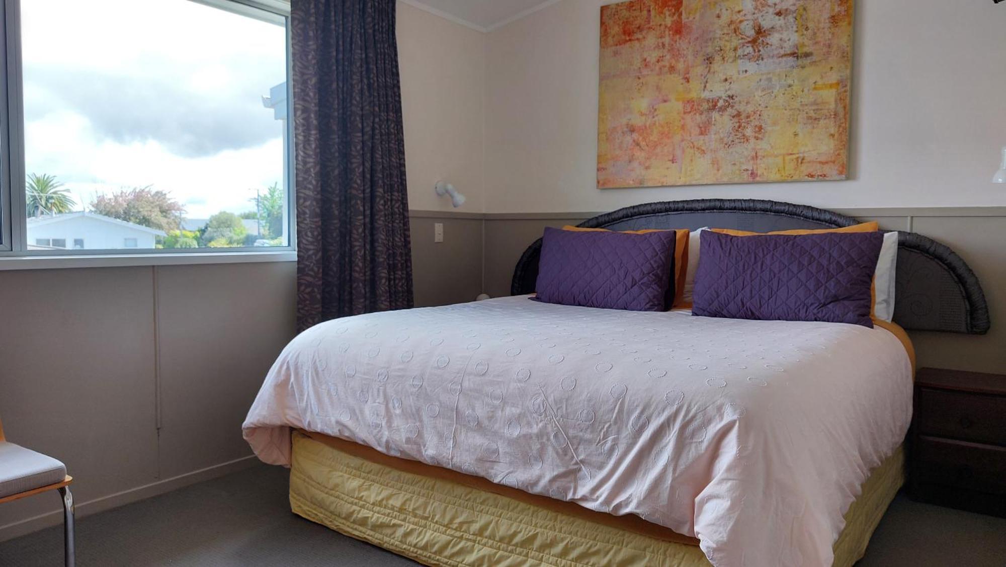 Bed And Breakfast Happy Home Taupo Accommodation Dış mekan fotoğraf