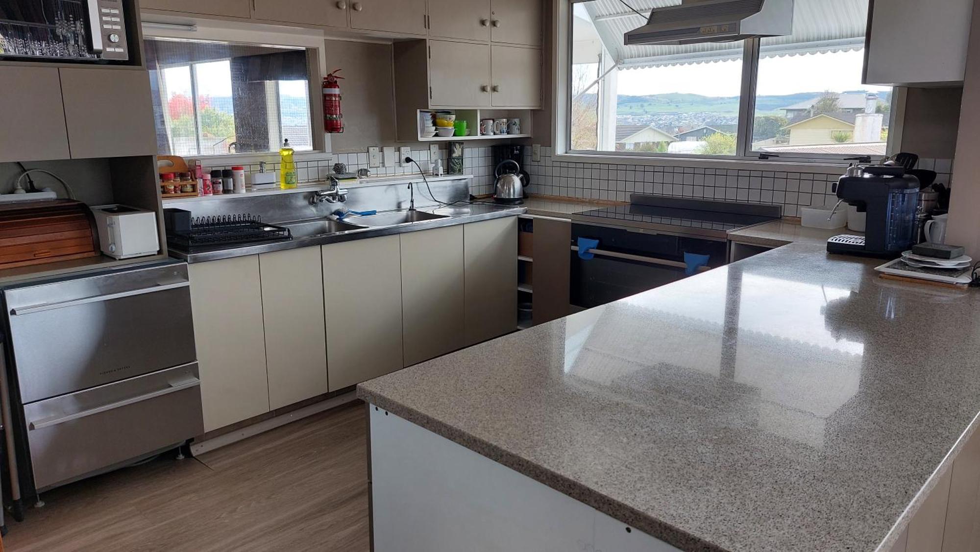 Bed And Breakfast Happy Home Taupo Accommodation Dış mekan fotoğraf