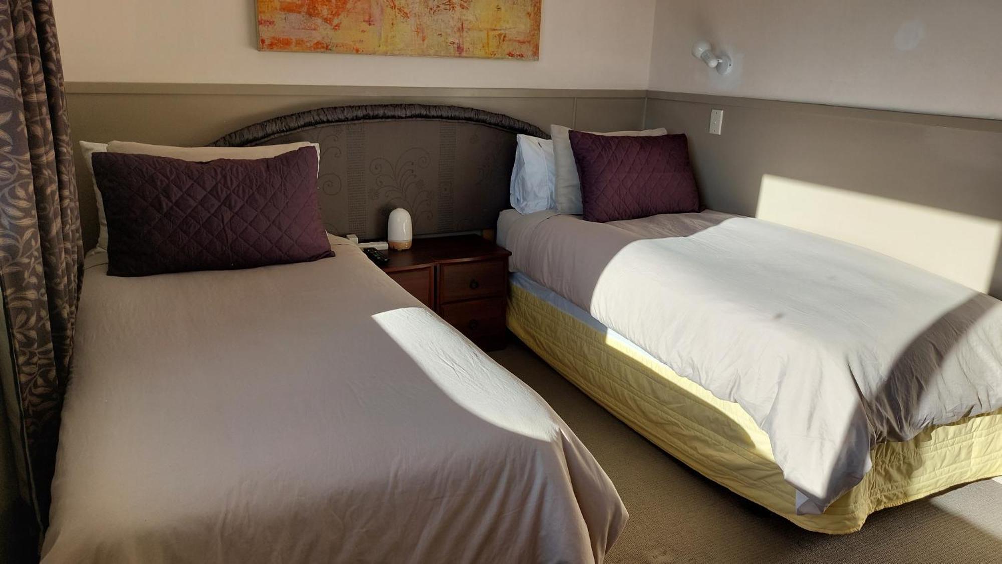 Bed And Breakfast Happy Home Taupo Accommodation Dış mekan fotoğraf