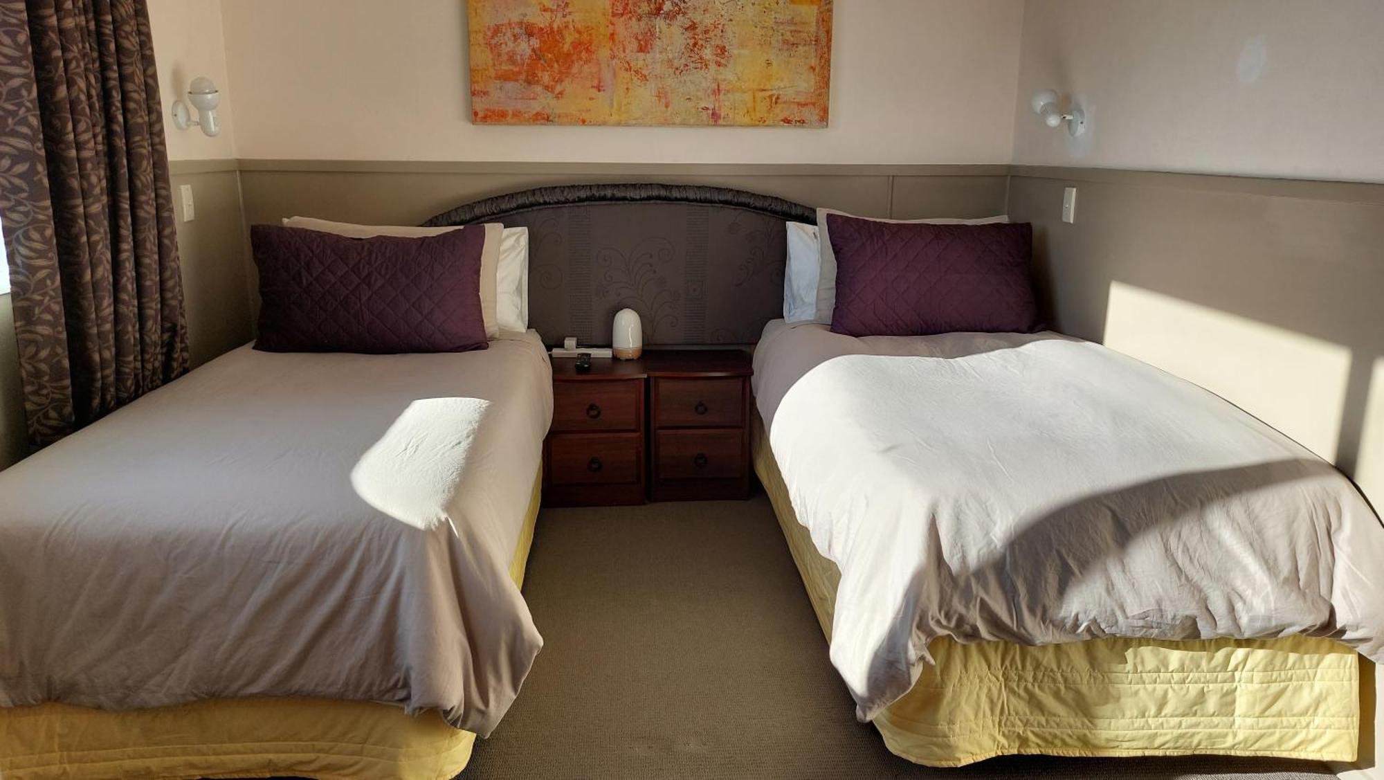 Bed And Breakfast Happy Home Taupo Accommodation Dış mekan fotoğraf