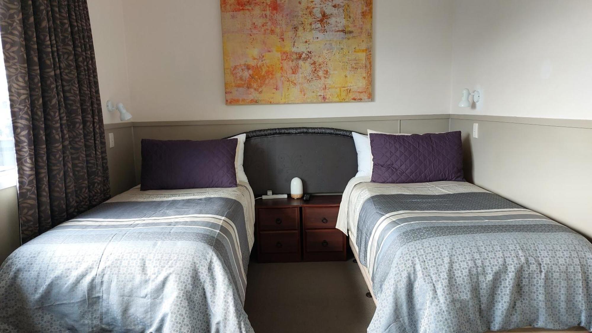 Bed And Breakfast Happy Home Taupo Accommodation Dış mekan fotoğraf